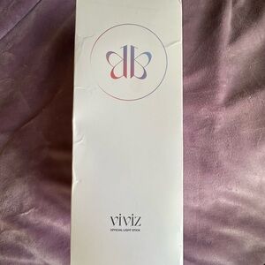 Official Viviz Light stick. New in box not used